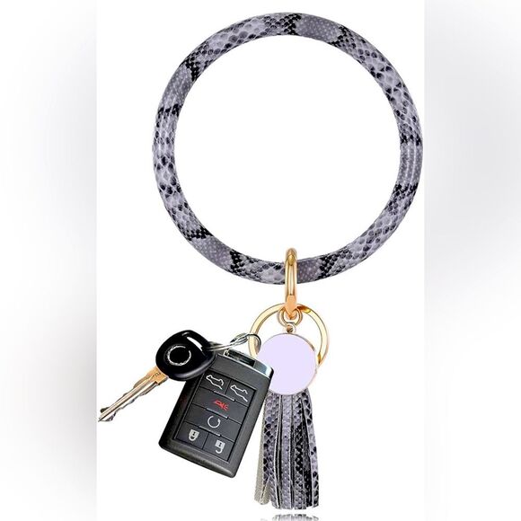 NWT Grey Python Keychain Bracelet - Picture 1 of 3